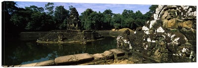 Statues in a temple, Neak Pean, Angkor, Cambodia Canvas Art Print - Wonders of the World