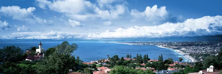 City at the coast, Palos Verdes Peninsula, Palos Verdes, Los Angeles County, California, USA