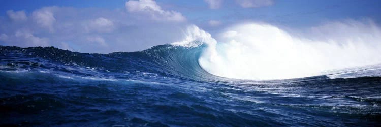 Close-Up Of A Breaking Ocean Wave