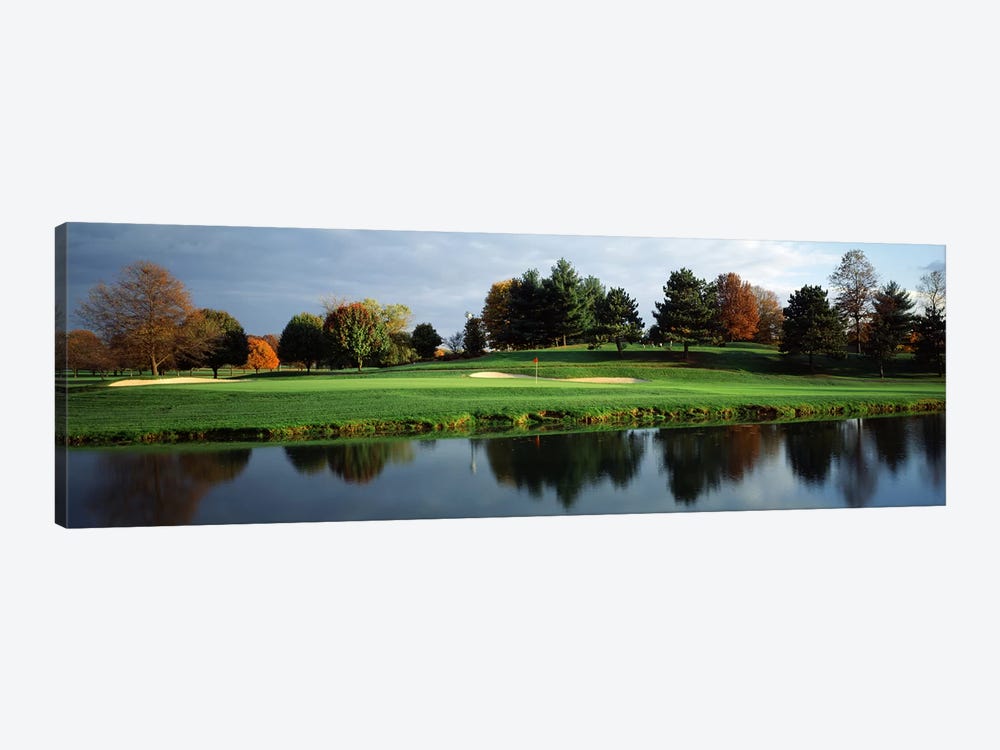 Pond-side Green, 8th Hole, Westwood Country Club, Vienna, Fairfax County, Virginia, USA by Panoramic Images 1-piece Canvas Wall Art
