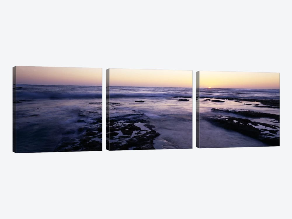 Waves in the seaChildren's Pool Beach, La Jolla Shores, La Jolla, San Diego, California, USA by Panoramic Images 3-piece Art Print