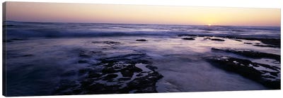 Waves in the seaChildren's Pool Beach, La Jolla Shores, La Jolla, San Diego, California, USA Canvas Art Print