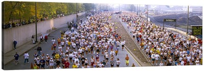 Crowd running in a marathonChicago Marathon, Chicago, Illinois, USA Canvas Art Print - Athlete Art