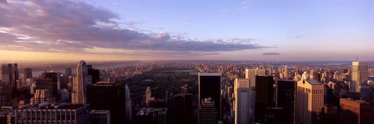 Cityscape at sunset, Central Park, East Side of Manhattan, New York City, New York State, USA 2009