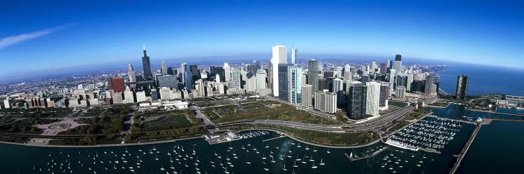 Aerial view of a park in a city, Millennium Park, Lake Michigan, Chicago, Cook County, Illinois, USA