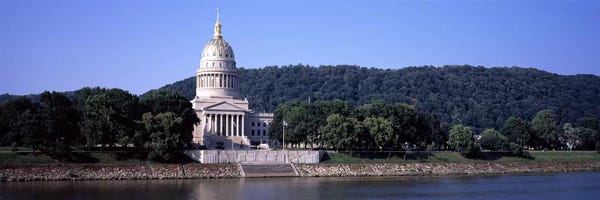 West Virginia: West Virginia State Capitol, Charleston, Kanawha County, West Virginia, USA by Panoramic Images