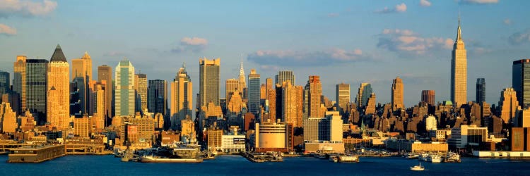 Hudson River, City Skyline, NYC, New York City, New York State, USA