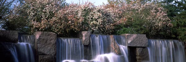 Washington, D.C.: Waterfall, Franklin Delano Roosevelt Memorial, Washington DC, USA by Panoramic Images