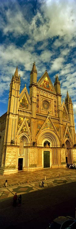 Facade of a cathedral, Duomo Di Orvieto, Orvieto, Umbria, Italy