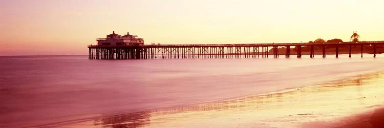 Pier at sunrise, Malibu Pier, Malibu, Los Angeles County, California, USA