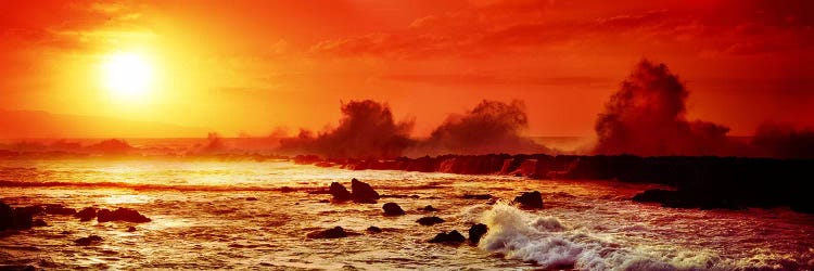 Waves breaking on rocks in the oceanThree Tables, North Shore, Oahu, Hawaii, USA