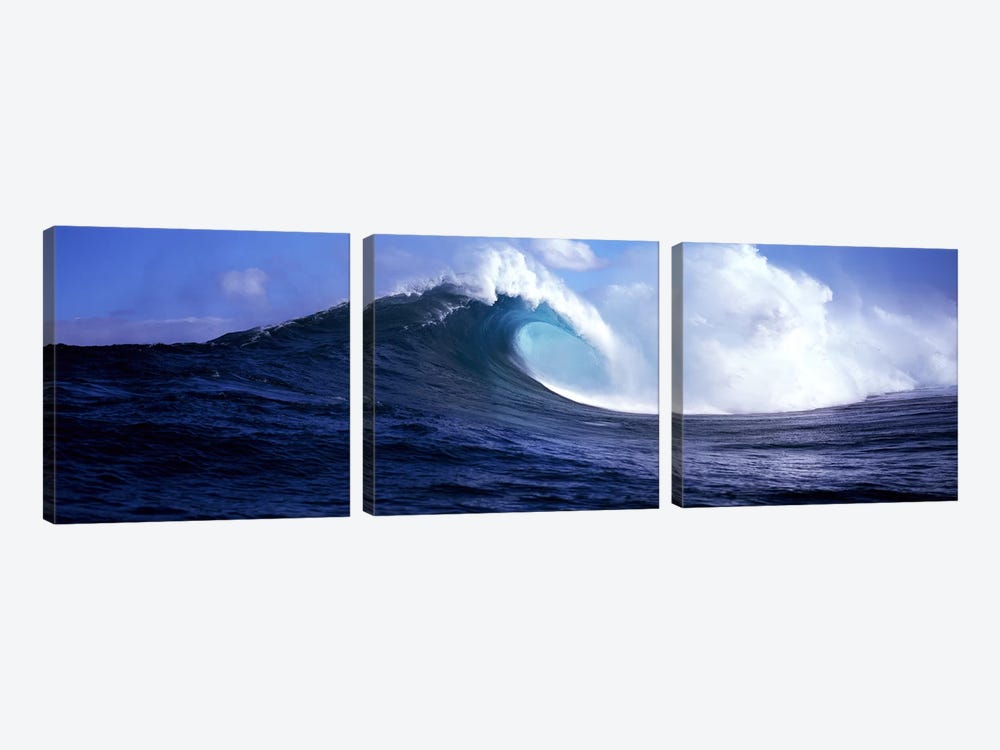 A Plunging Breaker, Near Maui, Hawaii, USA by Panoramic Images 3-piece Canvas Art Print