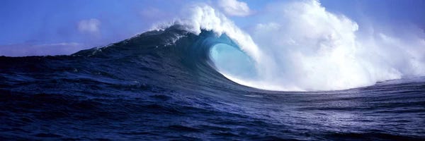Hawaii: A Plunging Breaker, Near Maui, Hawaii, USA by Panoramic Images