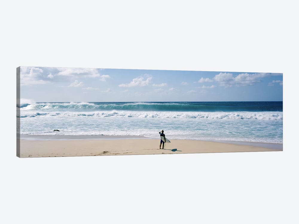 Surfer standing on the beachNorth Shore, Oahu, Hawa - Canvas Art Print