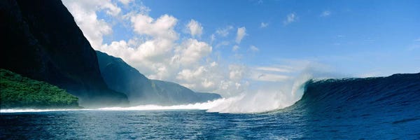 Tropical Beaches: Waves in the sea by Panoramic Images