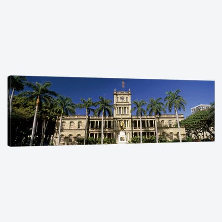 Facade of a government building, Aliiolani Hale, Honolulu, Oahu, Honolulu County, Hawaii, USA Canvas Print #PIM9179} by Panoramic Images Canvas Wall Art