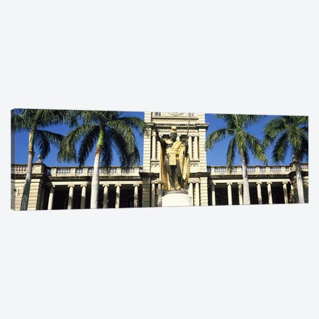 Statue of King Kamehameha in front of a government building, Aliiolani Hale, Honolulu, Oahu, Honolulu County, Hawaii, USA Canvas Print #PIM9180} by Panoramic Images Canvas Print