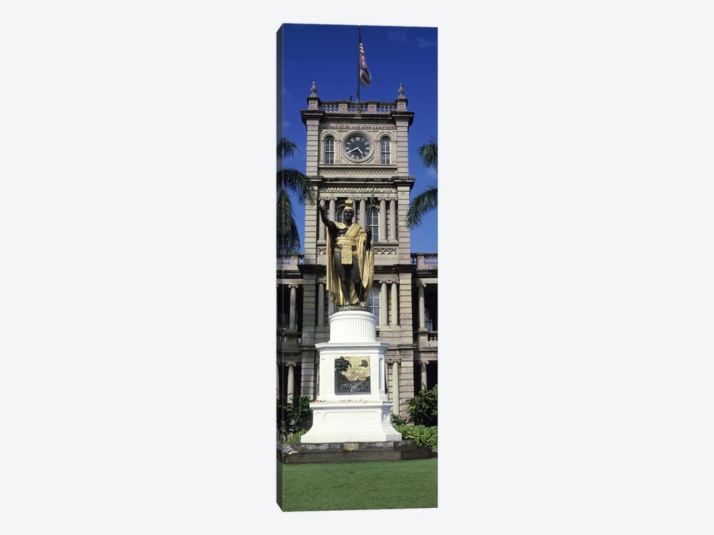 Statue of King Kamehameha in front of a government building, Aliiolani Hale, Honolulu, Oahu, Honolulu County, Hawaii, USA #2 by Panoramic Images 1-piece Canvas Art Print