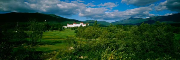 Hotel in the forestMount Washington Hotel, Bretton Woods, New Hampshire, USA