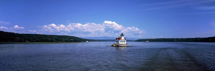 Lighthouse at a river, Esopus Meadows Lighthouse, Hudson River, New York State, USA