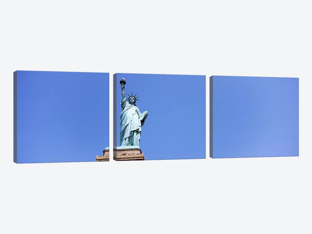 Low angle view of a statue, Statue Of Liberty, Liberty Island, New York City, New York State, USA 3-piece Canvas Artwork