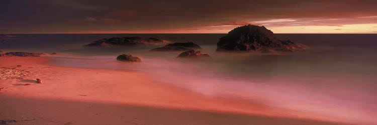 Rock formations on the beach, Laguna Beach, California, USA