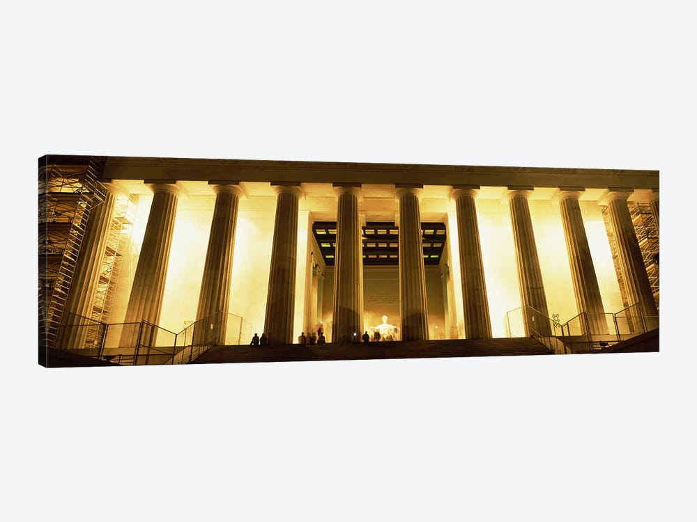 Columns surrounding a memorialLincoln Memorial, Washington DC, USA by Panoramic Images 1-piece Canvas Art