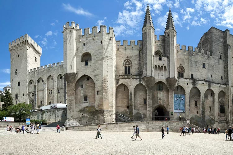 People in front of a palace, Palais des Papes, Avignon, Vaucluse, Provence-Alpes-Cote d'Azur, France