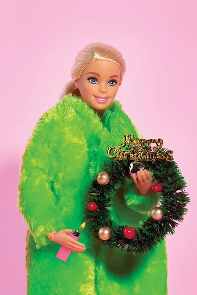 Seasonal Glam: Hating Xmas by Pepino de Mar