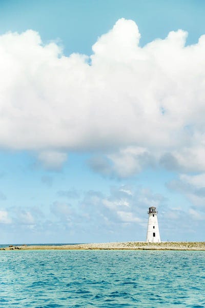 Minimalist Photography: White Light by Apryl Roland