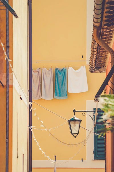 Italian Laundry