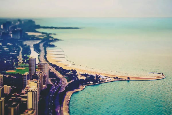 Chicago Skylines: Hooked by Apryl Roland