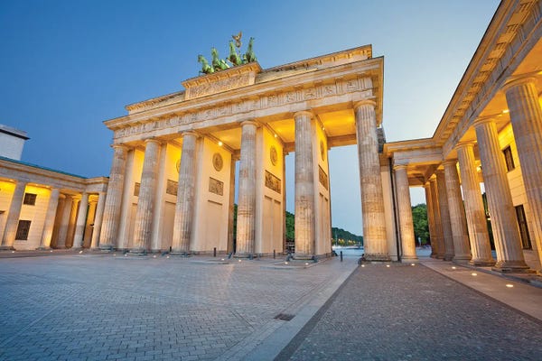 Berlin: Brandenburg Gate Berlin by Paul Rommer