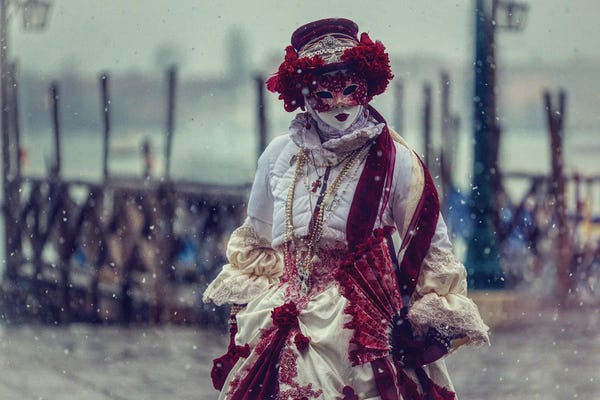 Snow: The Mask by Pavel Oskin