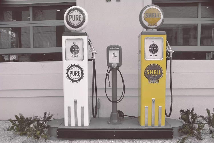 Shell Gass Pump Yellow