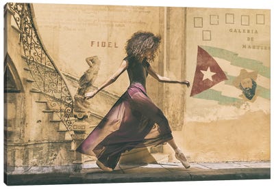 Walking In Havana Canvas Art Print - Authenticity