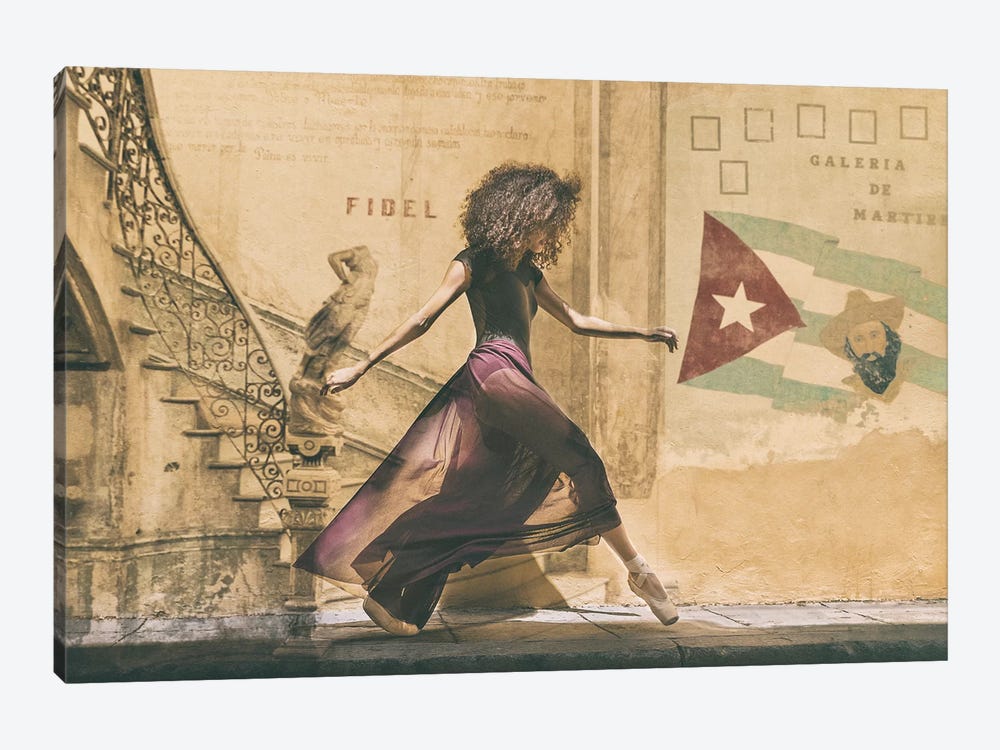 Walking In Havana by Joan Gil Raga 1-piece Canvas Art