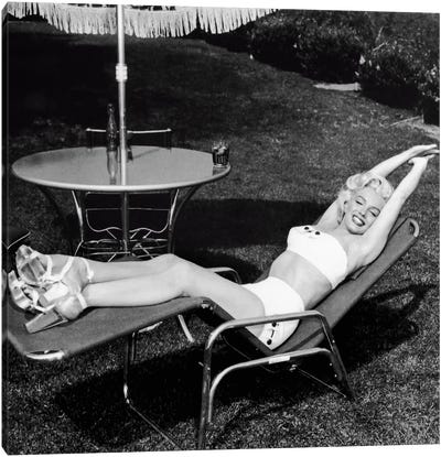 Marilyn Monroe Lawn Chair Canvas Art Print - Model & Fashion Icon Art