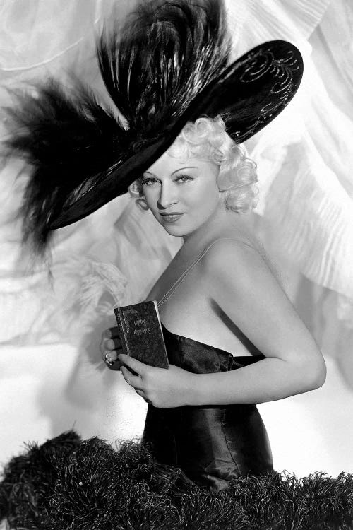 Mae West As Peaches O'Day In Every Day's A Holiday