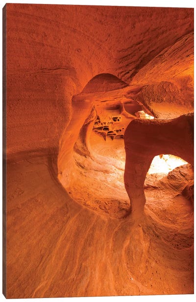 Windstone Arch I, Fire Cave, Valley Of Fire State Park, Nevada, USA Canvas Art Print