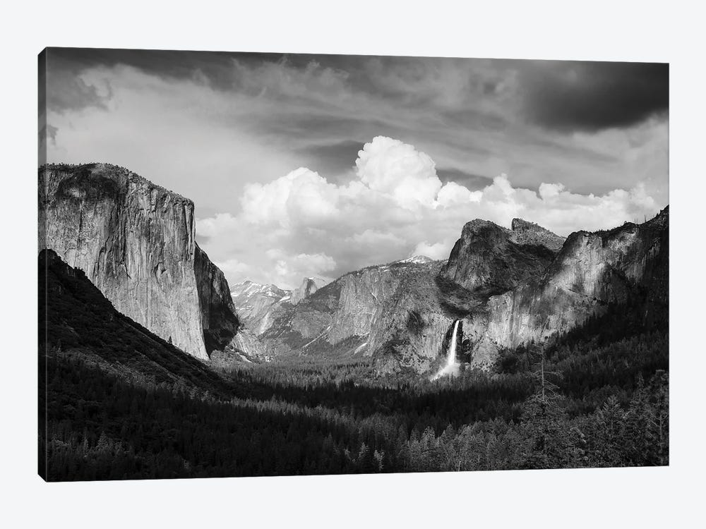 Yosemite Valley from Tunnel View, Yosemite National Park, California, USA. by Russ Bishop 1-piece Canvas Art Print