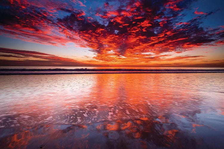 Sunset over the Channel Islands from Ventura State Beach, Ventura, California, USA