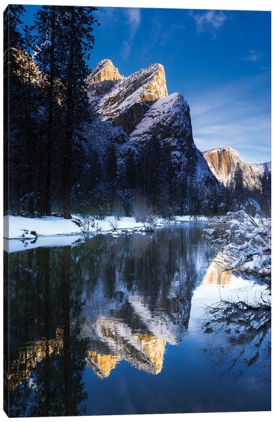 The Three Brothers above the Merced River in winter, Yosemite National Park, California, USA II Canvas Art Print