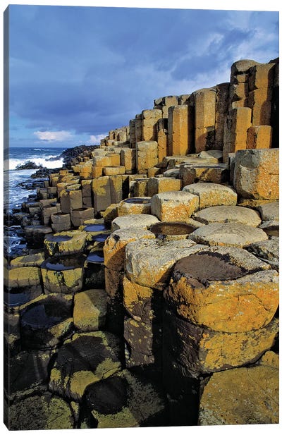 Northern Ireland, County Antrim, The Giant's Causeway. Canvas Art Print - Wonders of the World