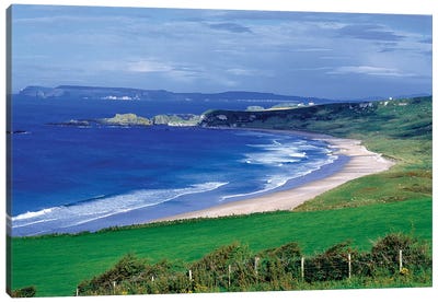 Northern Ireland, County Antrim, Whitepark Bay. Whitepark Bay Cuts Into The Deep Green Of The Antrim Coast, Northern Ireland. Canvas Art Print