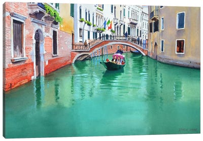 A Romantic Gondola Ride Canvas Art Print - Artistic Travels