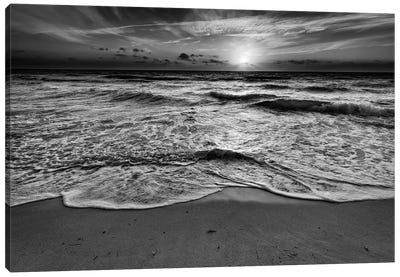 Sunrise On South Beach Black And White Canvas Art Print