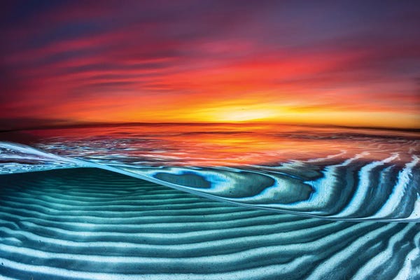 Ocean Sunrises & Sunsets: Liquid Dreams by Jordan Robins