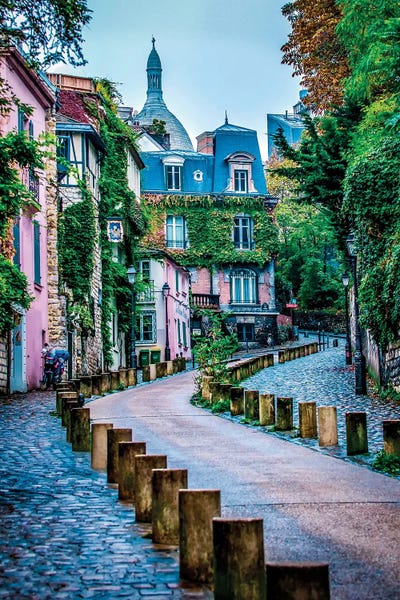 Île-de-France: Rue de lAbreuvoir Montmartre by Rose Palmisano