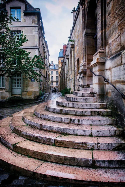 Raining On Saint-Étienne-Du-Mont Paris